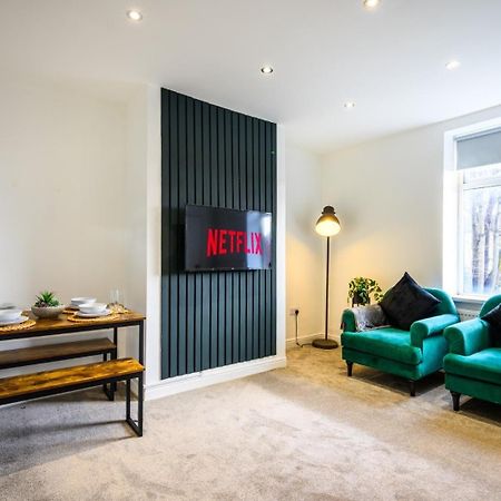Home In West Yorkshire, Close To Leeds City Center, Sleeps 3! Batley Luaran gambar